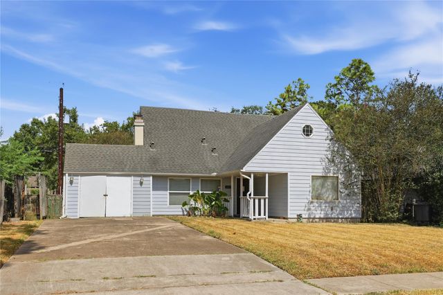 4018 Woodhaven Street, Houston, TX 77025