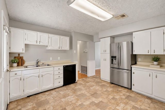4018 Woodhaven Street, Houston, TX 77025