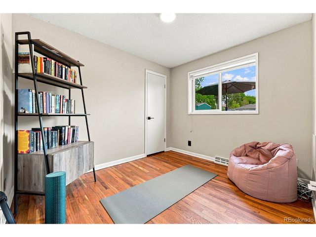 2070 Jay St, Denver, CO 80214