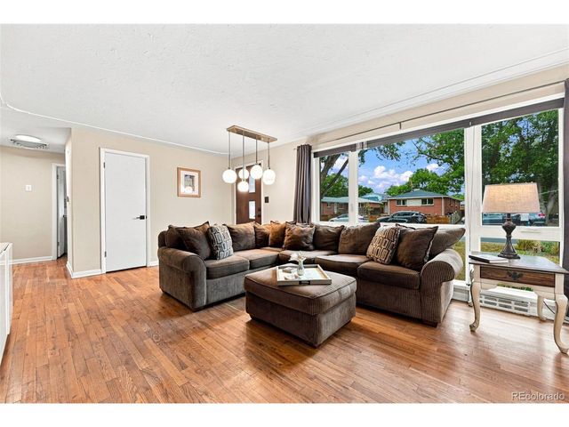 2070 Jay St, Denver, CO 80214