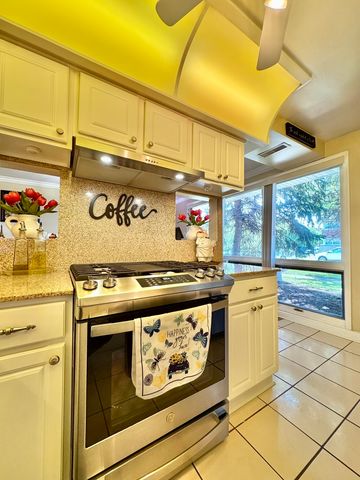 1247 S Mannheim Road 3, Westchester, IL 60154