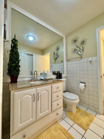 1247 S Mannheim Road 3, Westchester, IL 60154