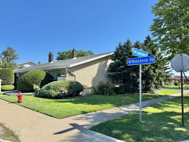 1247 S Mannheim Road 3, Westchester, IL 60154