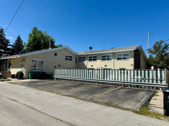 1247 S Mannheim Road 3, Westchester, IL 60154