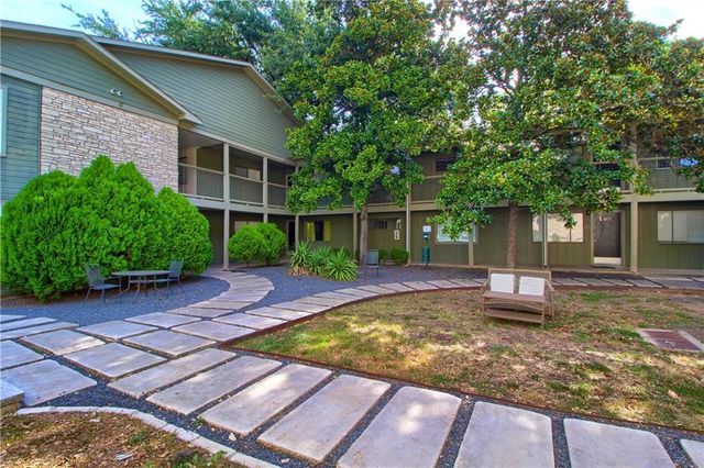 2303 East Side DR 217, Austin, TX 78704