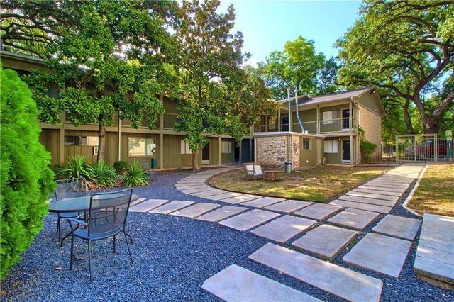 2303 East Side DR 217, Austin, TX 78704