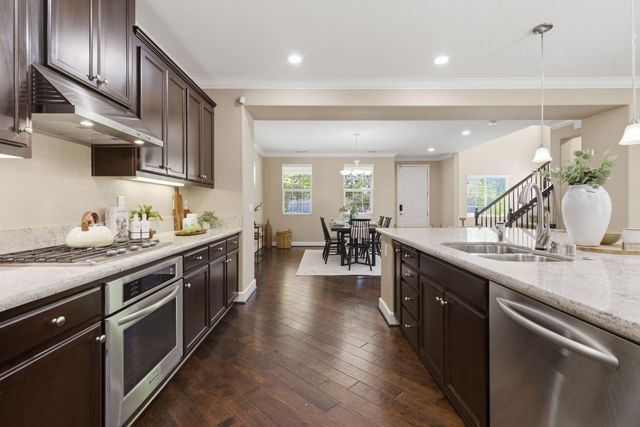 626 W Gravino Dr, Mountain House, CA 95391