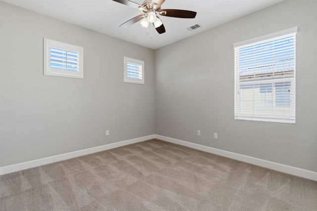 626 W Gravino Dr, Mountain House, CA 95391