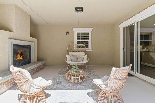 626 W Gravino Dr, Mountain House, CA 95391