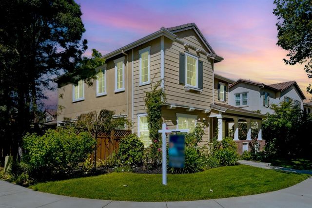 626 W Gravino Dr, Mountain House, CA 95391