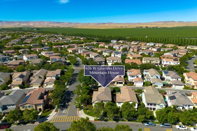 626 W Gravino Dr, Mountain House, CA 95391