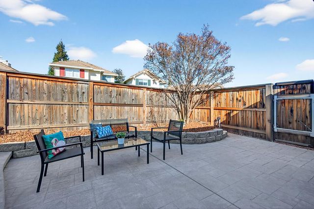 3369 Apollo Cir, Roseville, CA 95661