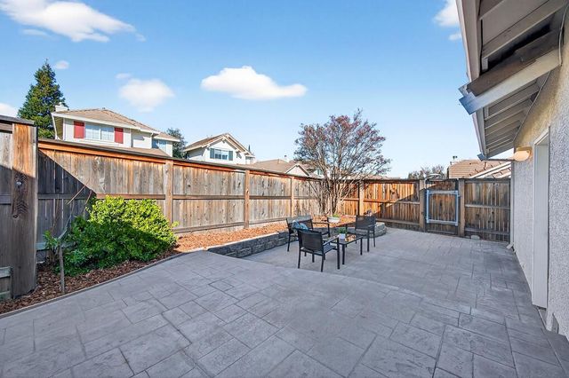 3369 Apollo Cir, Roseville, CA 95661