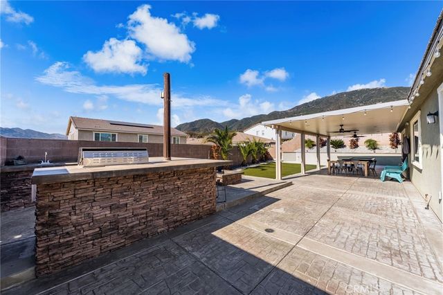 6916 Baroque Court, San Bernardino, CA 92407