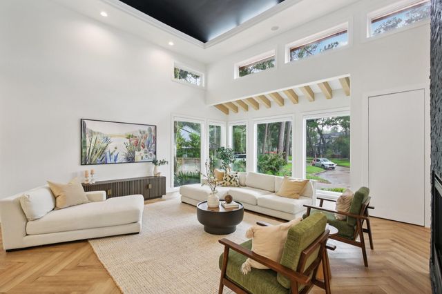 14103 Carolcrest Circle, Houston, TX 77079