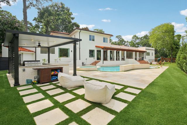 14103 Carolcrest Circle, Houston, TX 77079