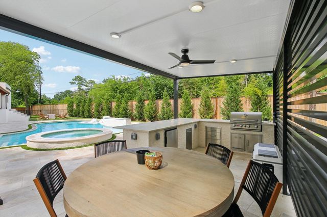 14103 Carolcrest Circle, Houston, TX 77079