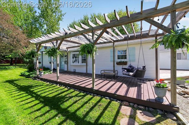 8081 S Jennings Road, Swartz Creek, MI 48473