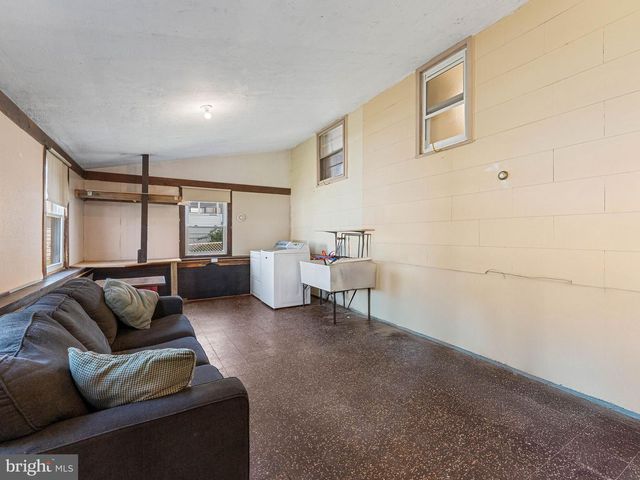 312 UNION AVE, Bellmawr, NJ 08031