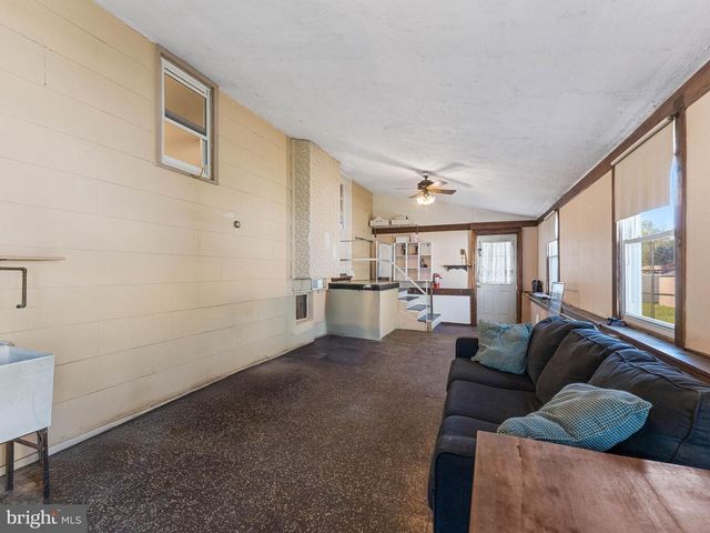 312 UNION AVE, Bellmawr, NJ 08031