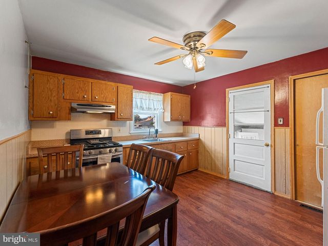 312 UNION AVE, Bellmawr, NJ 08031