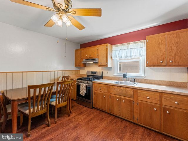 312 UNION AVE, Bellmawr, NJ 08031