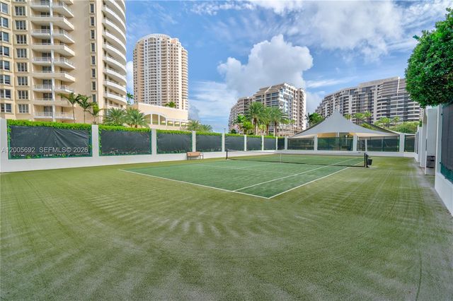 900 Brickell Key Blvd 3002, Miami, FL 33131