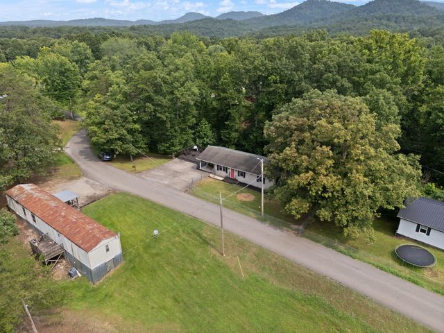 325 Beechfork Road, Clay City, KY 40312