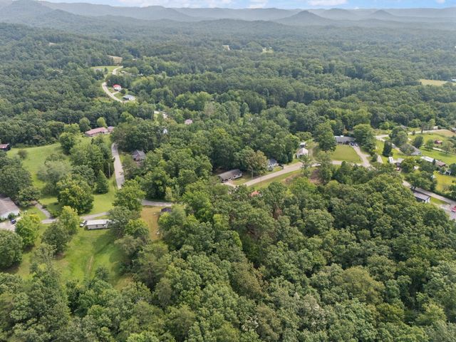 325 Beechfork Road, Clay City, KY 40312