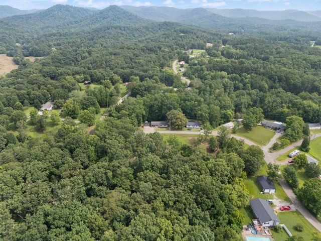 325 Beechfork Road, Clay City, KY 40312