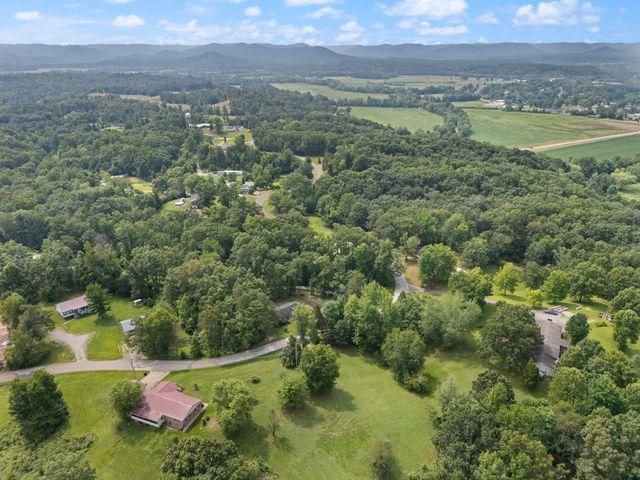 325 Beechfork Road, Clay City, KY 40312