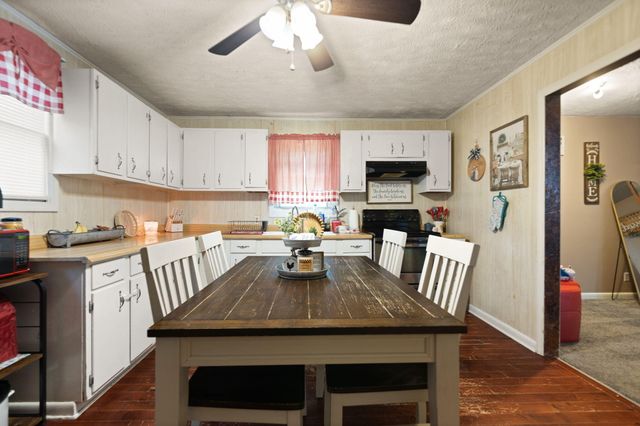 325 Beechfork Road, Clay City, KY 40312