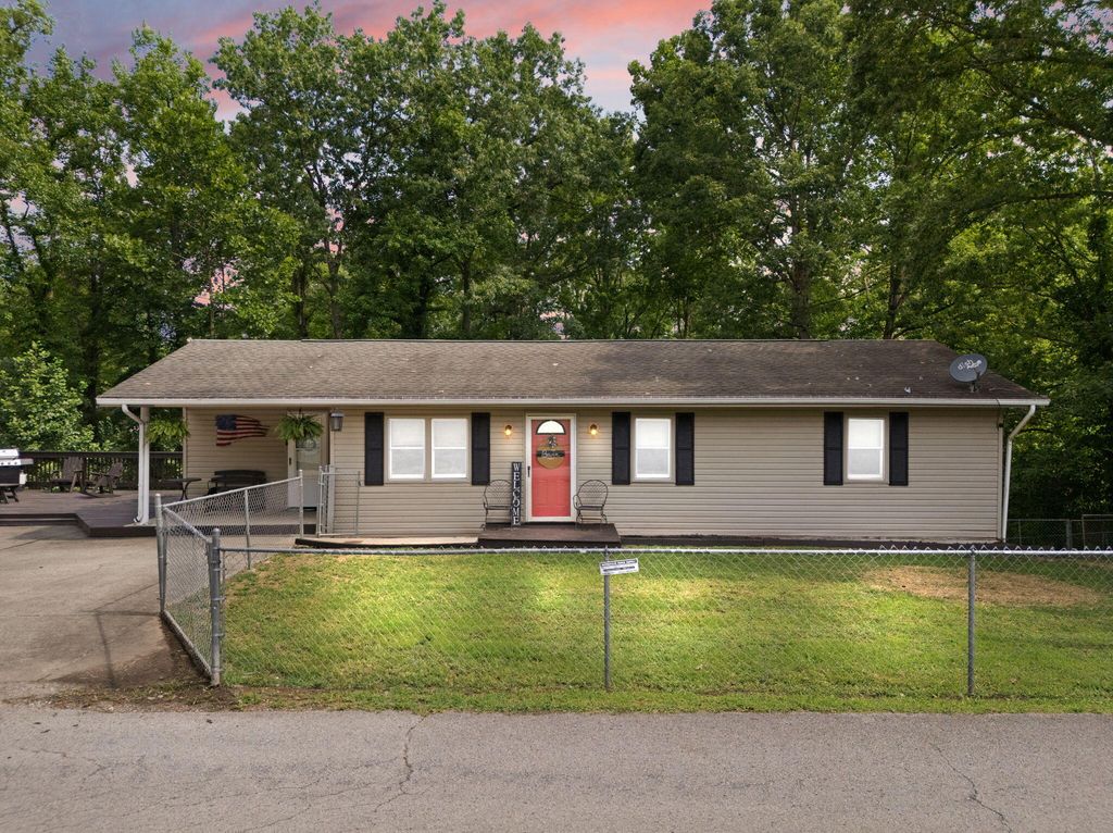 325 Beechfork Road, Clay City, KY 40312
