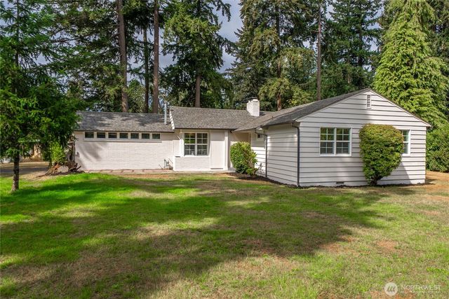 6317 Nyanza Park Drive SW, Lakewood, WA 98499