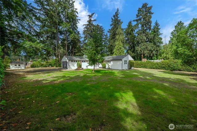 6317 Nyanza Park Drive SW, Lakewood, WA 98499