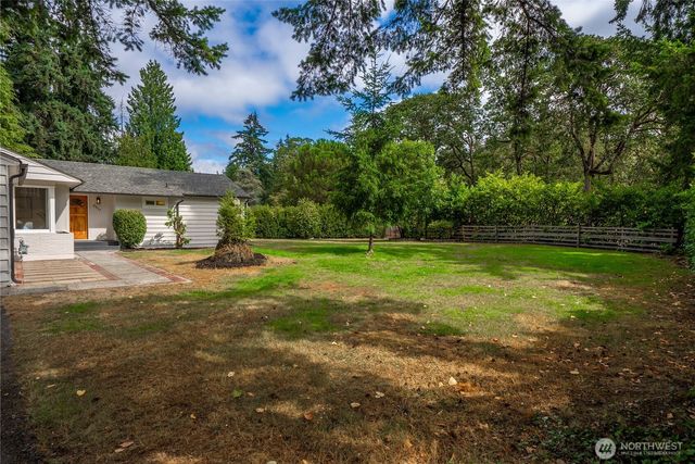 6317 Nyanza Park Drive SW, Lakewood, WA 98499