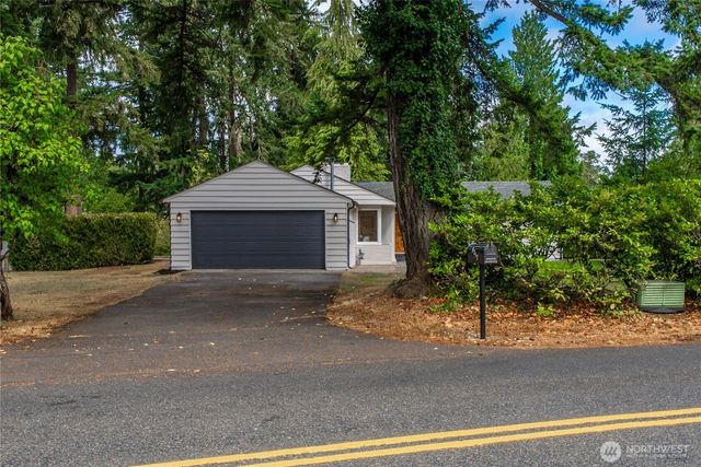 6317 Nyanza Park Drive SW, Lakewood, WA 98499