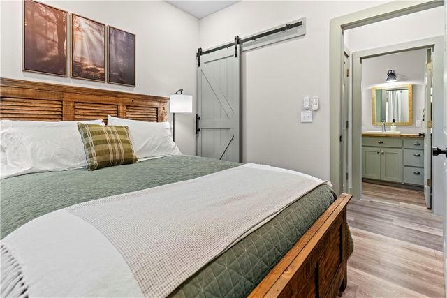 5703 Marion County 5004, Valley Springs, AR 72682