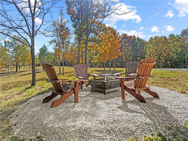 5703 Marion County 5004, Valley Springs, AR 72682