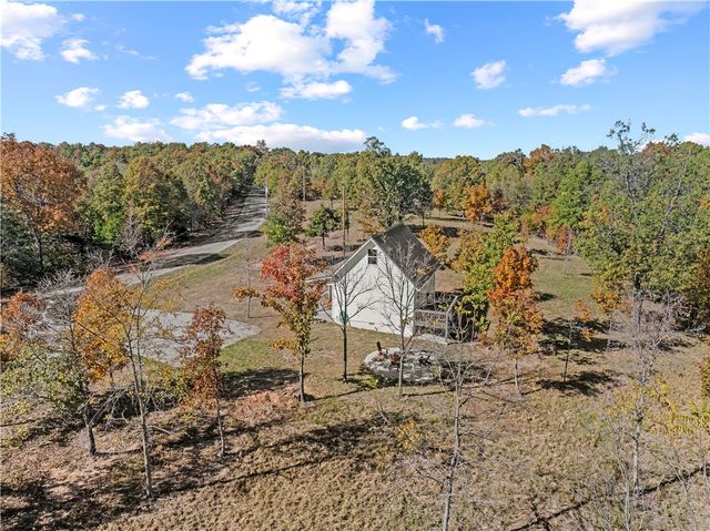 5703 Marion County 5004, Valley Springs, AR 72682