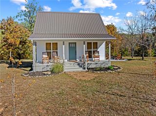 5703 Marion County 5004, Valley Springs, AR 72682