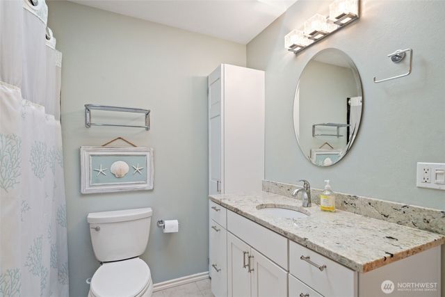 145 E Barnacle Boulevard, Shelton, WA 98584