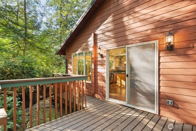 145 E Barnacle Boulevard, Shelton, WA 98584