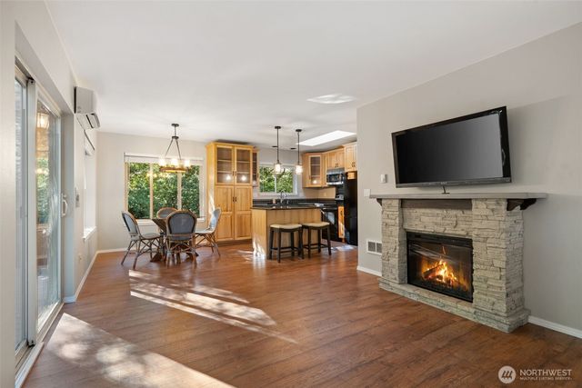 145 E Barnacle Boulevard, Shelton, WA 98584