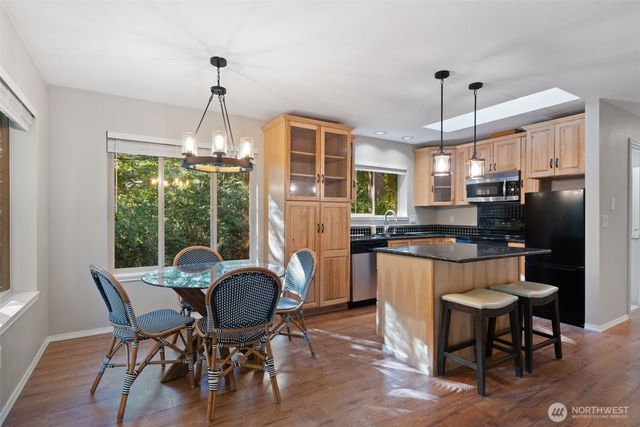 145 E Barnacle Boulevard, Shelton, WA 98584