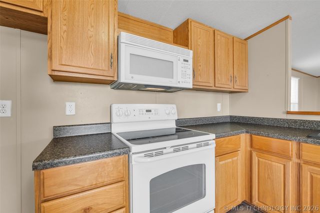 17115 S 4220 Road, Claremore, OK 74017