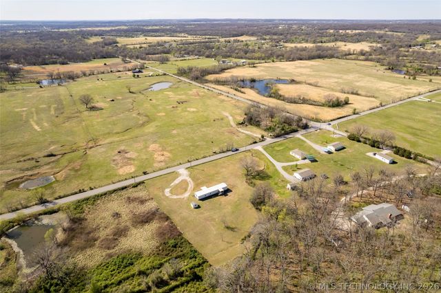 17115 S 4220 Road, Claremore, OK 74017
