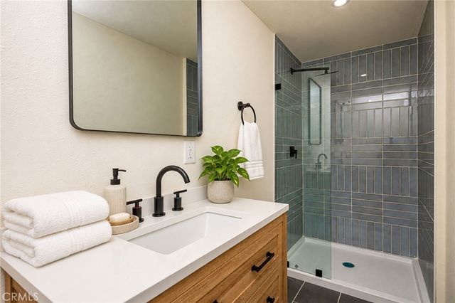 417 E 140th Street, Los Angeles, CA 90061
