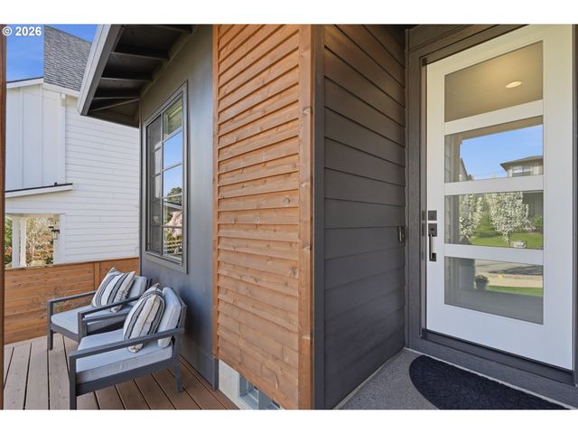 14589 Sw JENSEN Ter, Portland, OR 97224