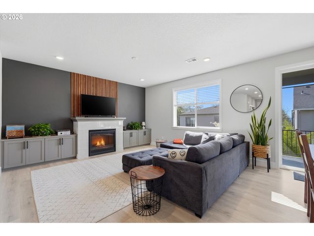 14589 Sw JENSEN Ter, Portland, OR 97224